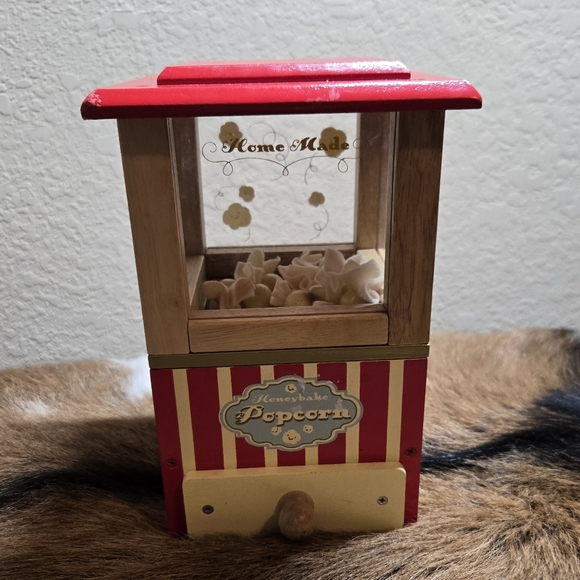 Le Toy Van Honeybake Wooden Popcorn Machine Toy - Picture 1 of 7